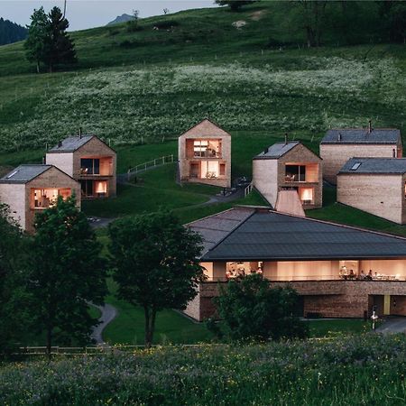 Peterhof Chalets Batschuns Exterior photo